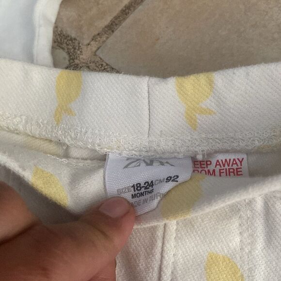 Zara play lemon outfit 2t - Picture 5 of 6